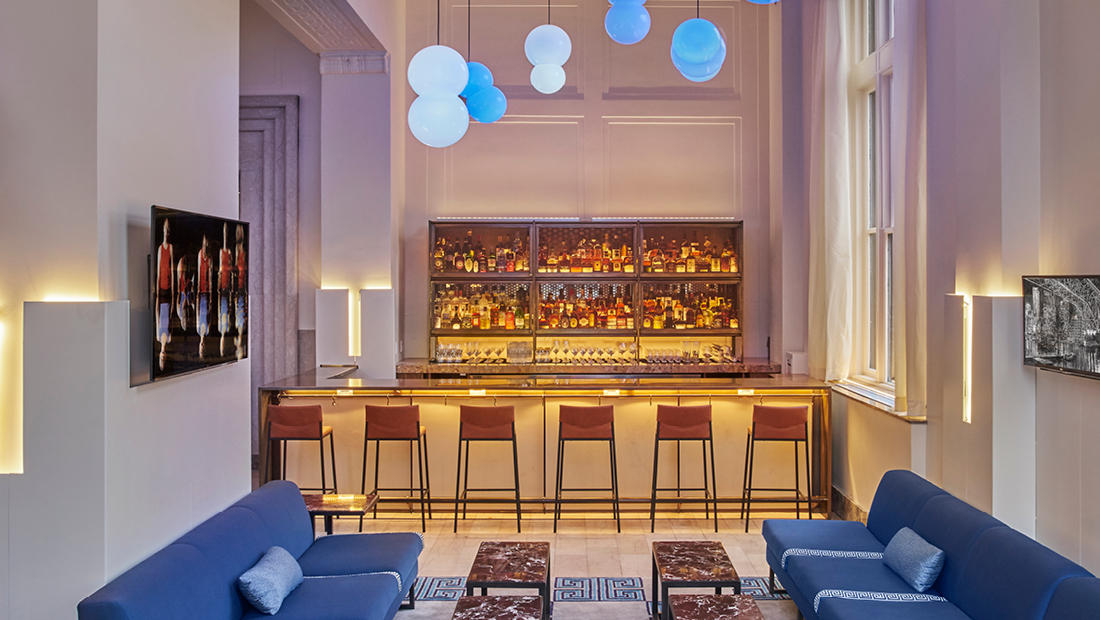 Lockbox restaurant 21c Museum Hotel Downtown Lexington